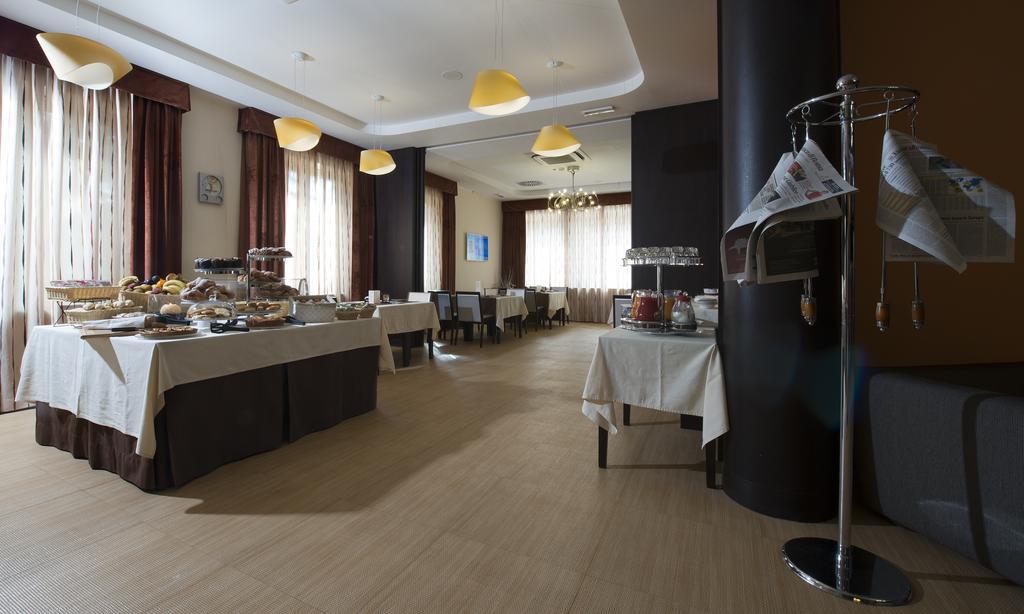 Hotel Guglielmo Катандзаро Экстерьер фото