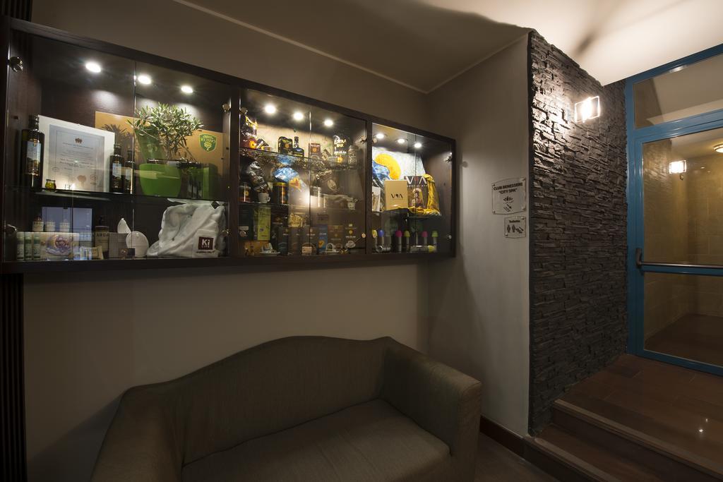 Hotel Guglielmo Катандзаро Экстерьер фото