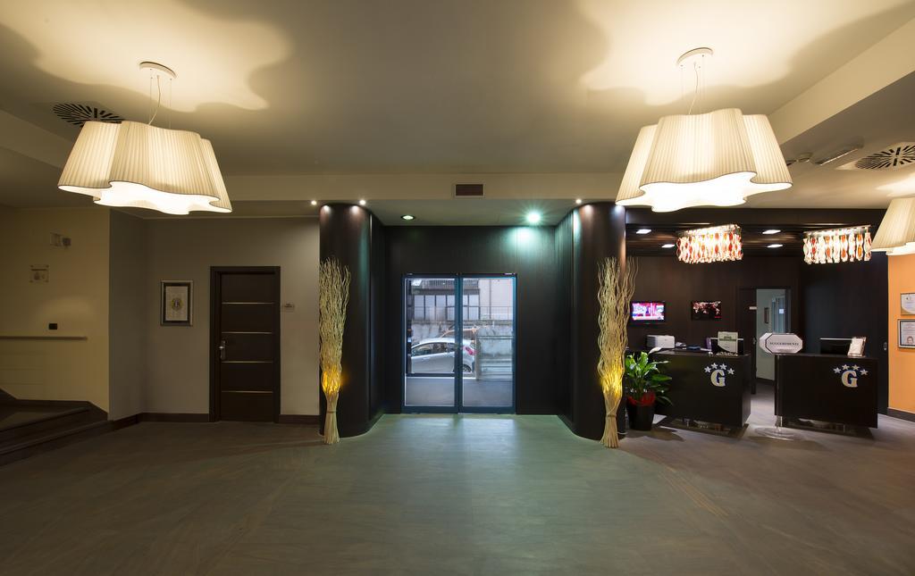 Hotel Guglielmo Катандзаро Экстерьер фото