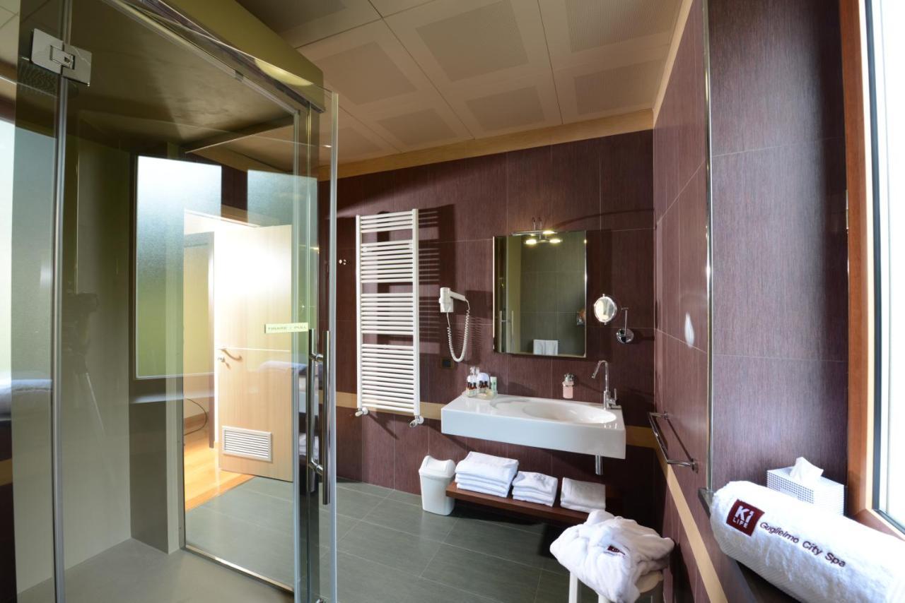 Hotel Guglielmo Катандзаро Экстерьер фото